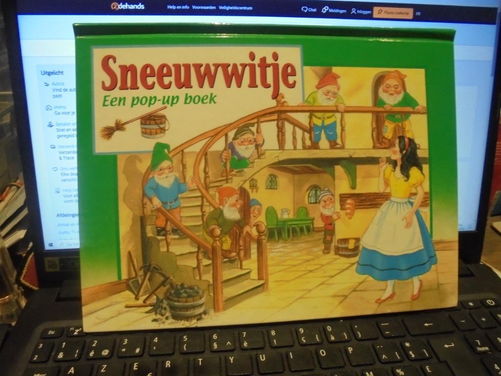 Sneeuwwitje een pop up boek, Enlèvement ou Envoi, Comme neuf