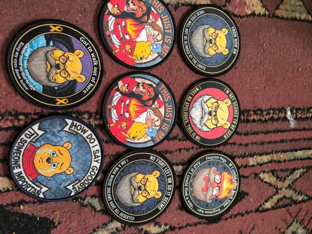 Verschillende badges , velcro backed, Ophalen of Verzenden