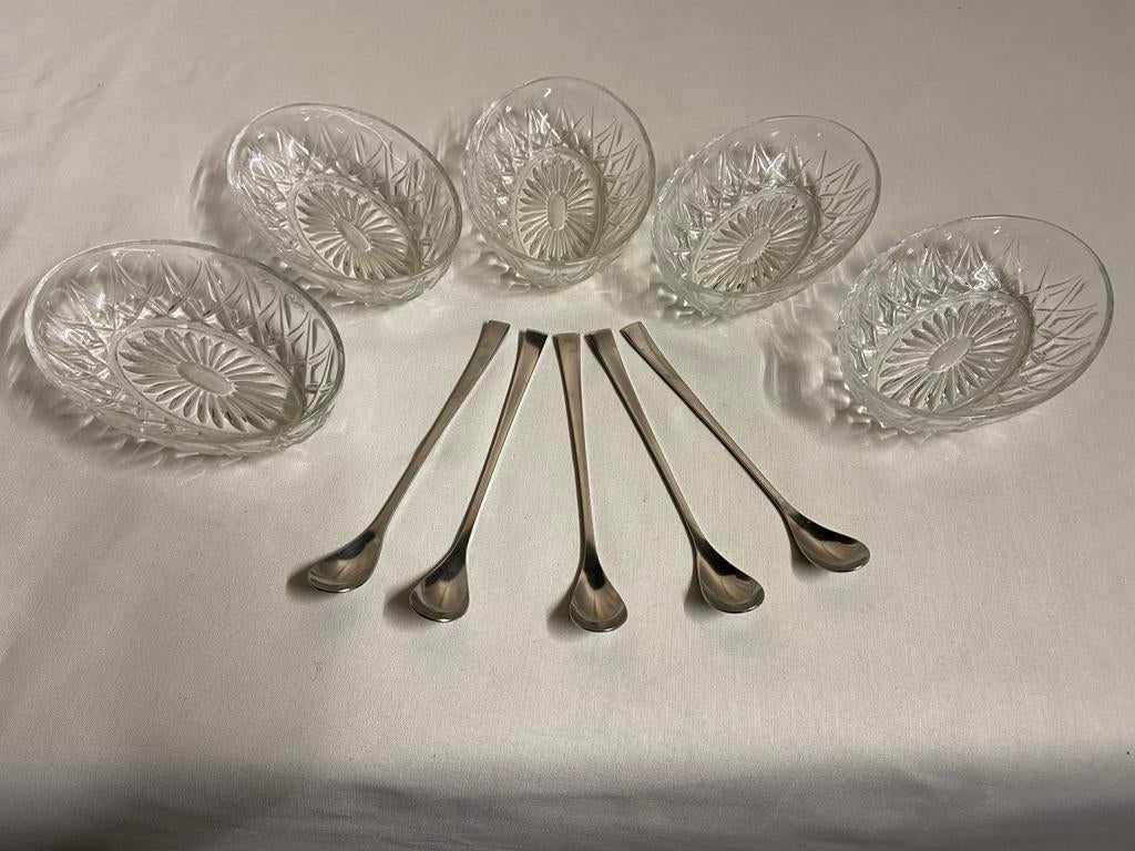 5 ovalen glazen schaaltjes, Ophalen, Zo goed als nieuw, Glas