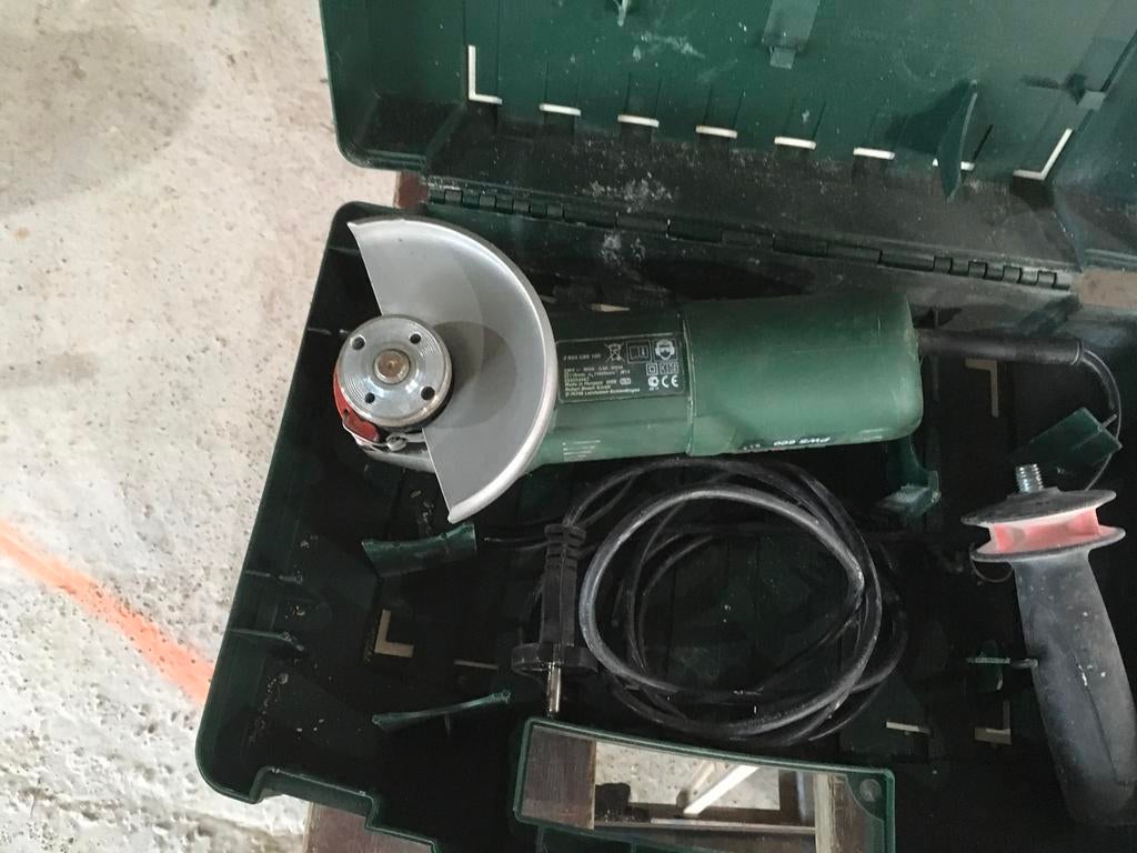 Meule avec support d'étaiement, Enlèvement, Utilisé, Moins de 700 watts, Meuleuse d'angle