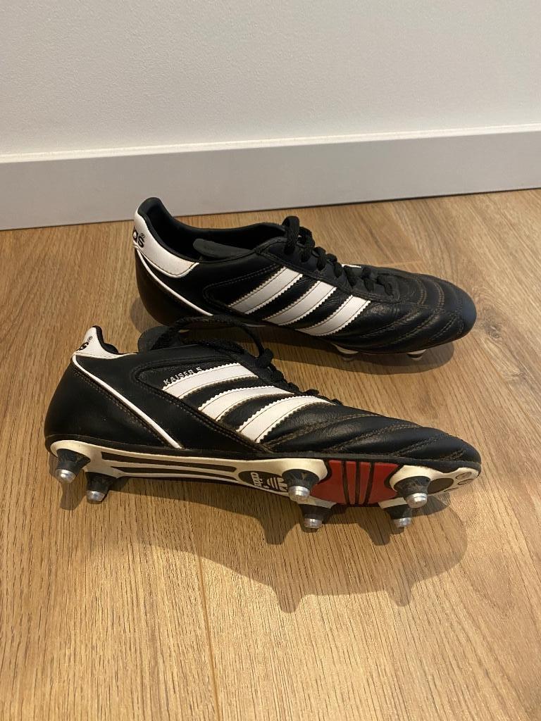 Adidas voetbalschoenen 'Kaiser' maat 39, Sport en Fitness, Ophalen of Verzenden, Zo goed als nieuw, Schoenen