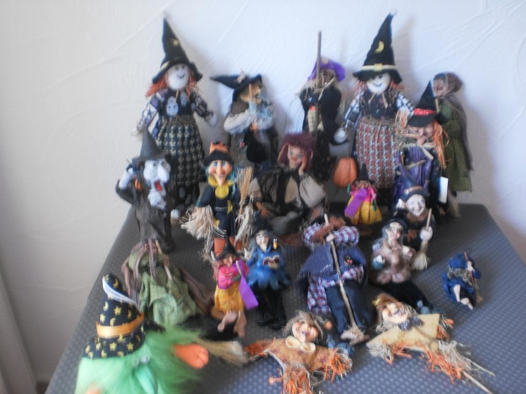 Halloween Heksen, Hobby en Vrije tijd, Feestartikelen, Zo goed als nieuw, Versiering, Ophalen of Verzenden