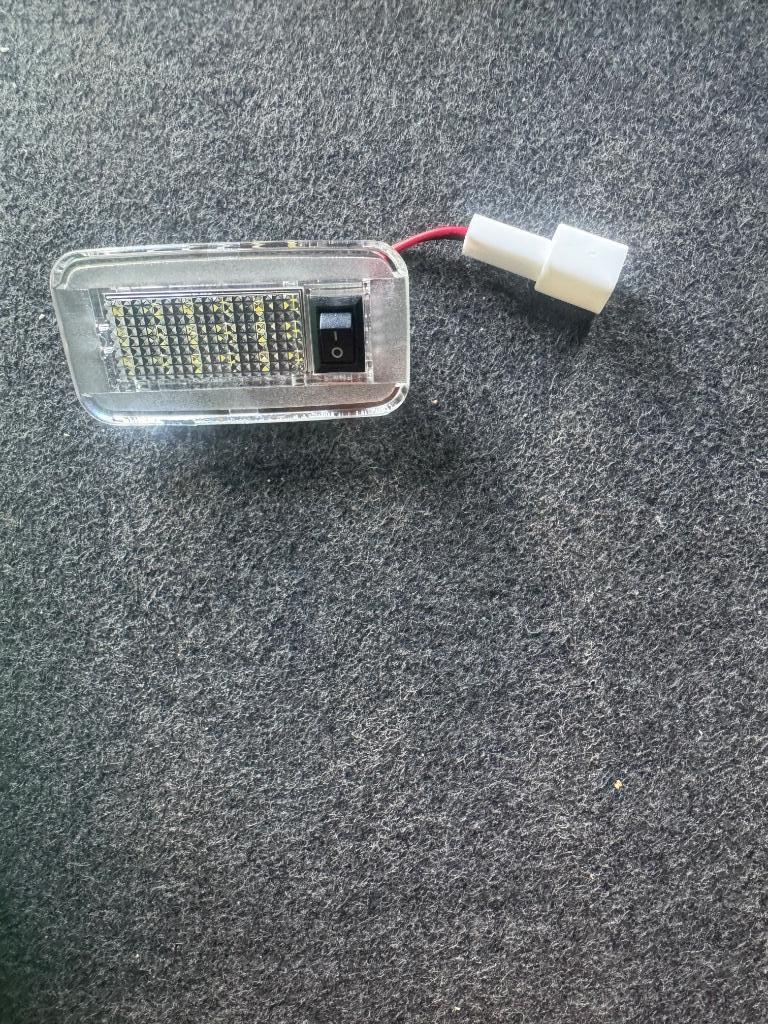 Lampes de coffre LED Toyota Land Cruiser, Prius, Lexus LC500, Ophalen of Verzenden, Nieuw, Toyota