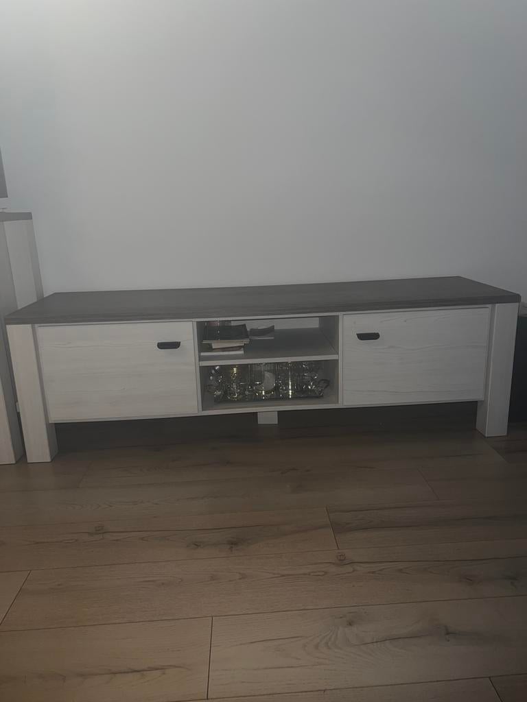 Tv meubel met zetel tafel, Enlèvement