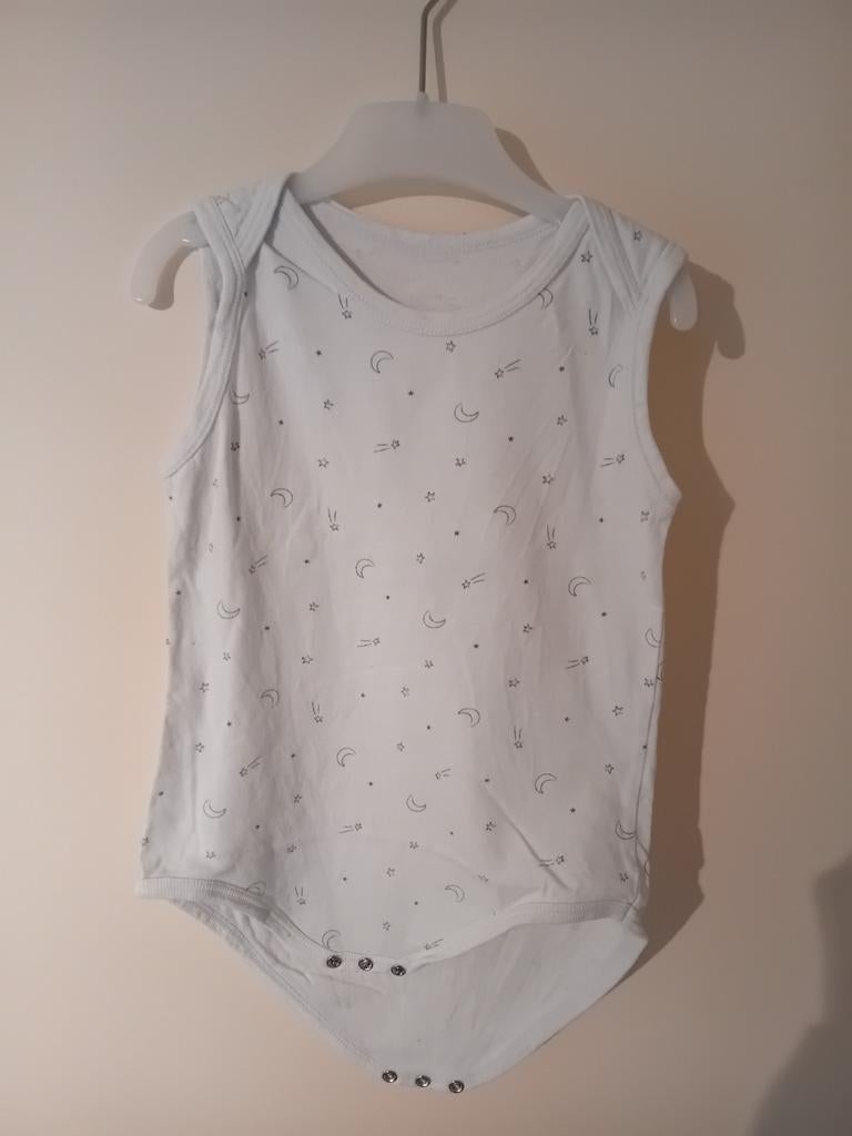 Romper met maan en sterren, Kinderen en Baby's, Gebruikt, Jongen of Meisje, Ophalen of Verzenden, Nacht- of Onderkleding