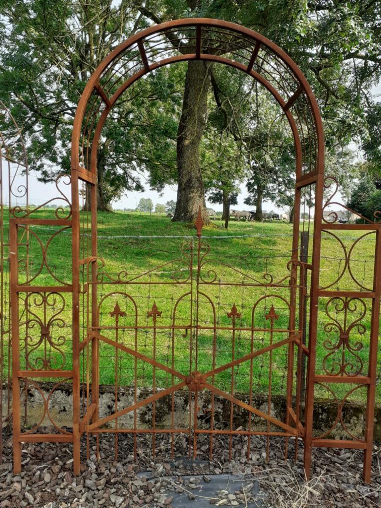 Grande arche , arcade avec barrière en fer forgé, Jardin & Terrasse, Enlèvement, Neuf