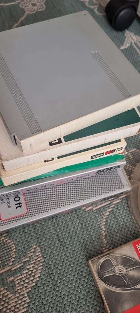 Banden voor bandrecorders en spoelen, Ophalen
