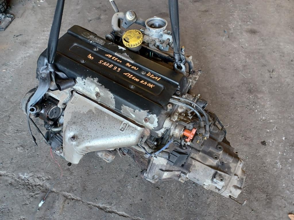 Saab 9-3 9000 2.0i 16V motor B204, Gebruikt, ., Ophalen of Verzenden, Saab