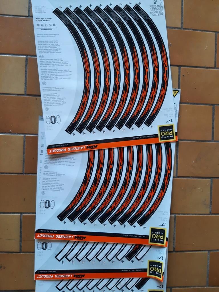 Ktm duke 790 rim stripes/stickers velgen decals, Enlèvement