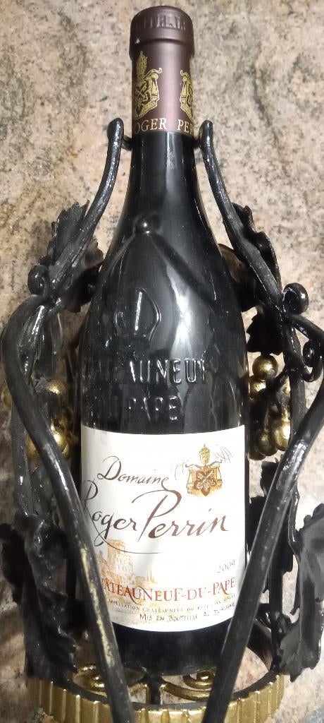 DOMAINE ROGER PERRIN - 2009 - CHATEAUNEUF-DU-PAPE, Verzamelen, Wijnen, Ophalen, Frankrijk, Nieuw, Rode wijn