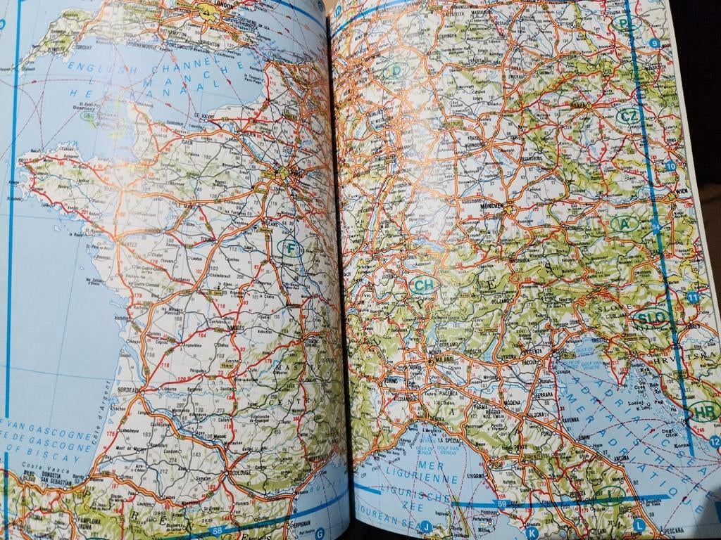 Atlas Routier Benelux - Europe Cartographie De Rouck, Enlèvement ou Envoi, Comme neuf