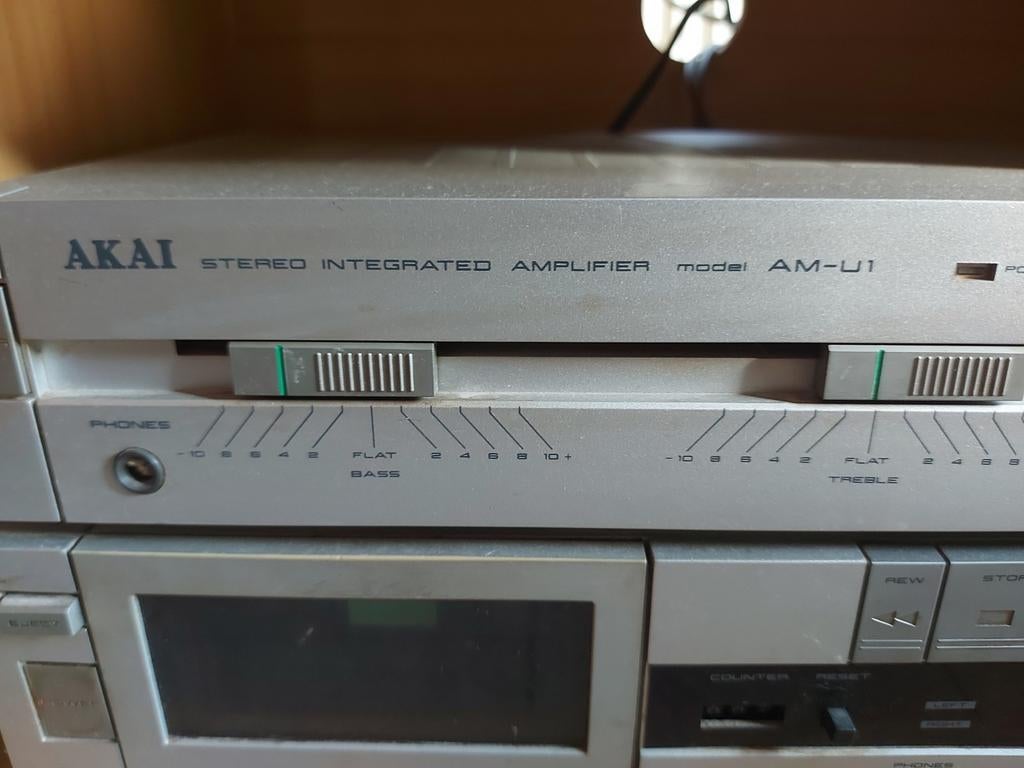 Platine disque, cassette, égaliseur akai à vendre, TV, Hi-fi & Vidéo, Tourne-disques, Enlèvement ou Envoi, Comme neuf, Akai