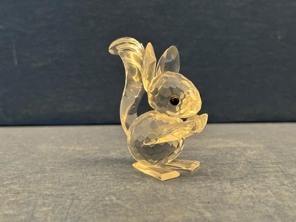 Swarovski Eekhoorntje met noot, Envoi, Neuf, Figurine