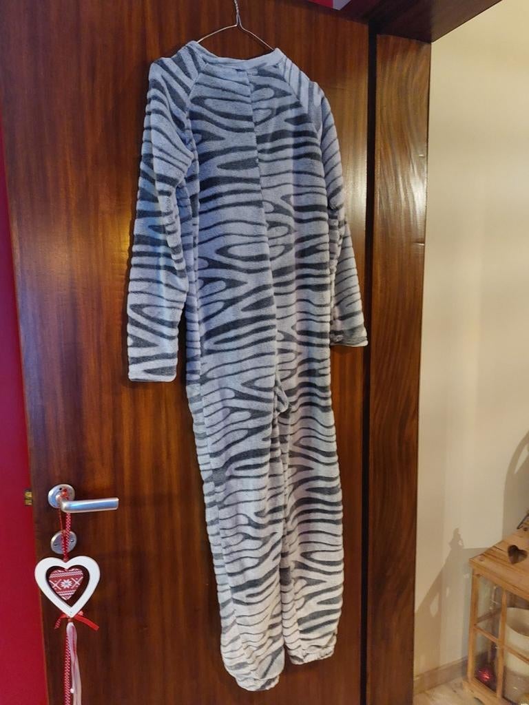 Combinaison pyjama, Enlèvement, Comme neuf