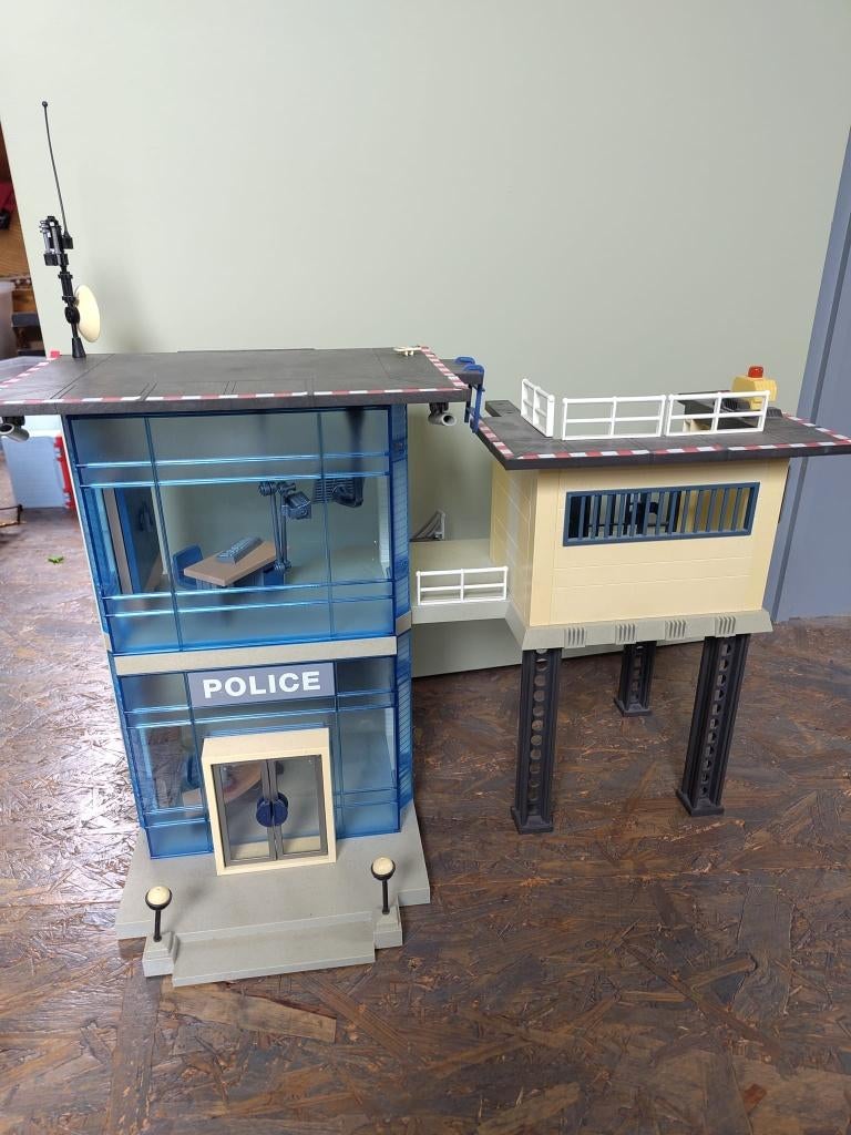 Playmobil politiekantoor en vliegtuig, Kinderen en Baby's, Speelgoed | Playmobil, Ophalen, Gebruikt, Complete set