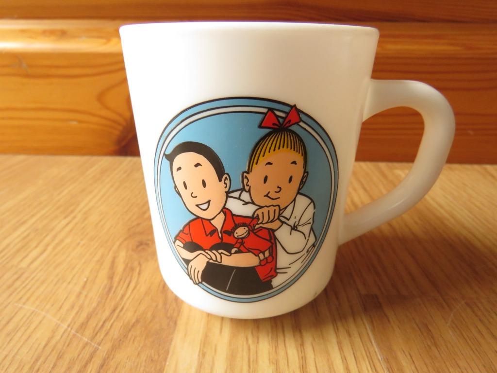 mug tasse Bob et Bobette Suske en Wiske en arcopal de 1995, Huis en Inrichting, Ophalen of Verzenden, Zo goed als nieuw, Kop(pen) en/of Schotel(s)