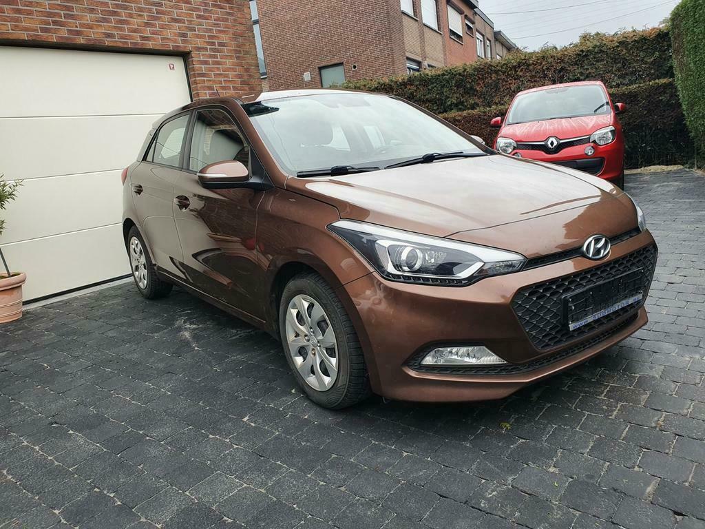 HYUNDAI I20 GARANTIE 12MOIS, Autos, Achat, Entreprise, 5 portes, 99 g/km