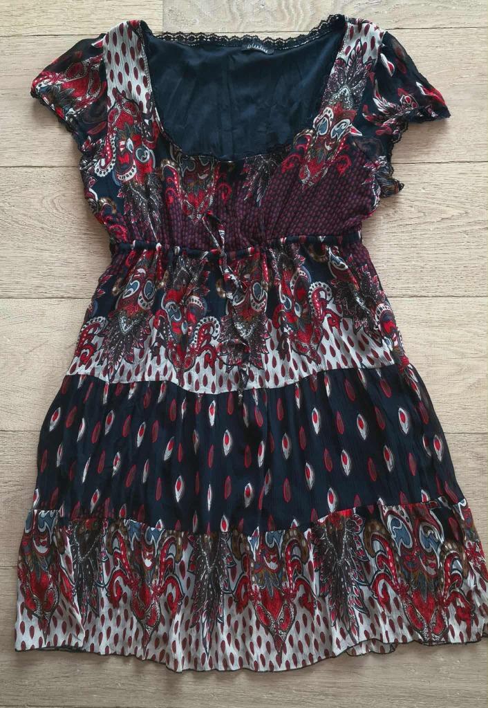 Frivool kleedje, Kleding | Dames, Maat 38/40 (M), Zwart, Gedragen, Boven de knie