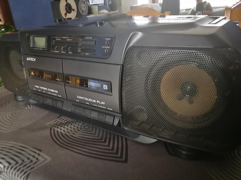 ghettoblaster Anitech PCD-9000, Enlèvement, Utilisé, Radio, Avec lecteur de CD