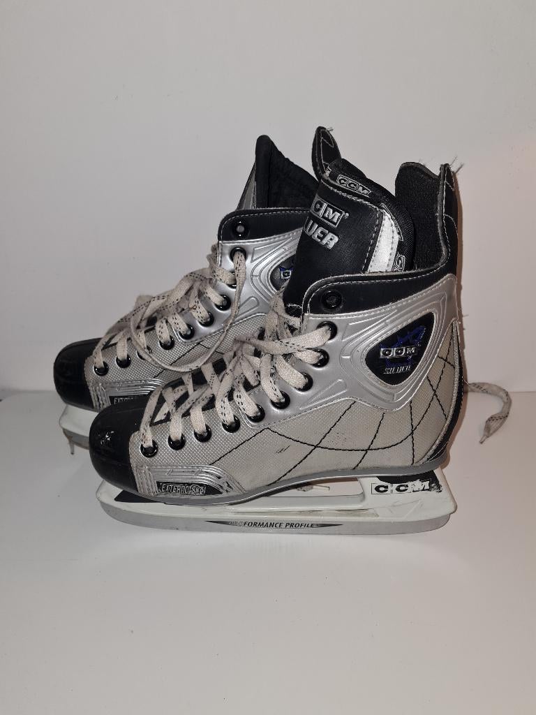 schaatsen maat 41 hockeyschaatsen CCM Silver, Sport en Fitness, Schaatsen, Ophalen of Verzenden