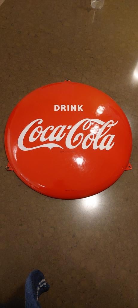 Coca Cola button 40 cm "Langcat Bussum ", Ophalen of Verzenden, Zo goed als nieuw, Reclamebord