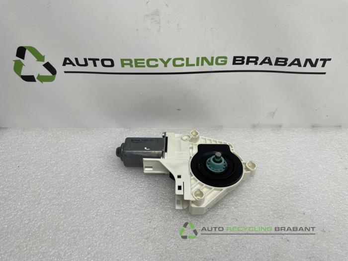 Moteur de vitre portière d'un Audi Q5, -, 3 mois de garantie, Utilisé, -