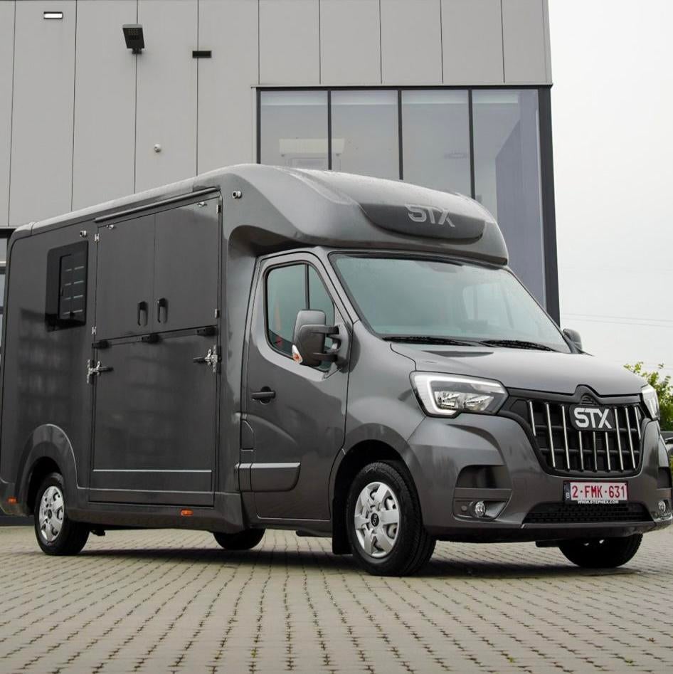Te huur: luxe paardencamionette (B-rijbewijs), Enlèvement ou Envoi, Comme neuf