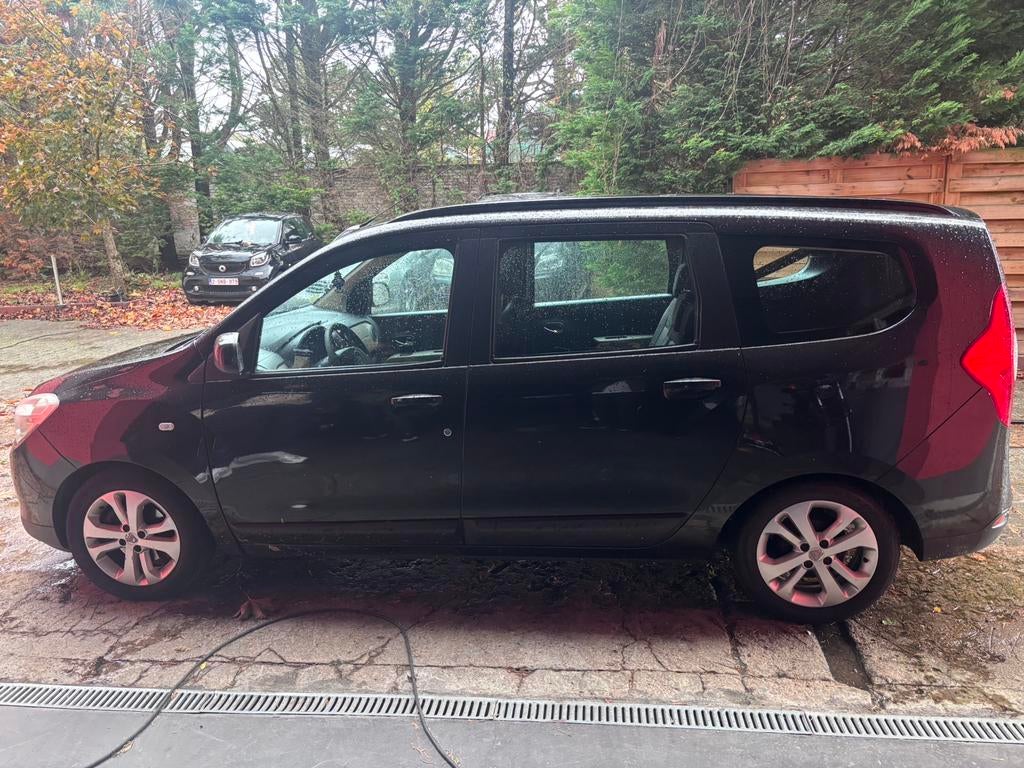 Location de camionnette en PERMIS B de 3 à 21 m³ et voitures