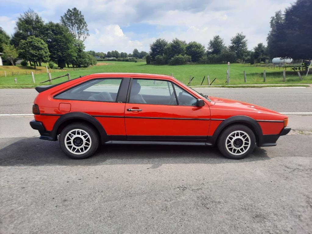 VW Scirocco GTX moteur DX 112PK, Auto's, Voorwielaandrijving, Stof, 82 kW, 4 cilinders