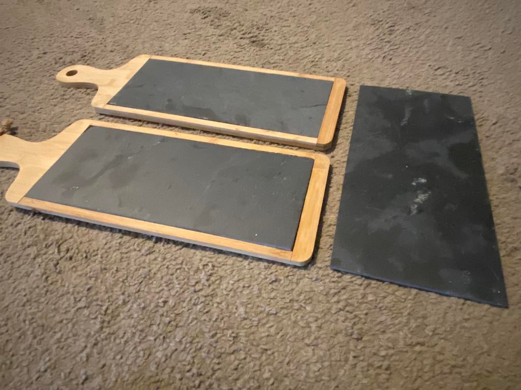 2 houten planken met stenen plaat en 1 extra stenen plaat, Enlèvement ou Envoi