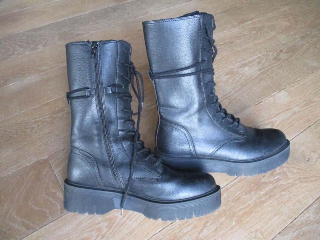 plateaulaarzen botjes speciale vetersluiting dames schoen, Hoge laarzen, Zwart, Ophalen of Verzenden, Zo goed als nieuw