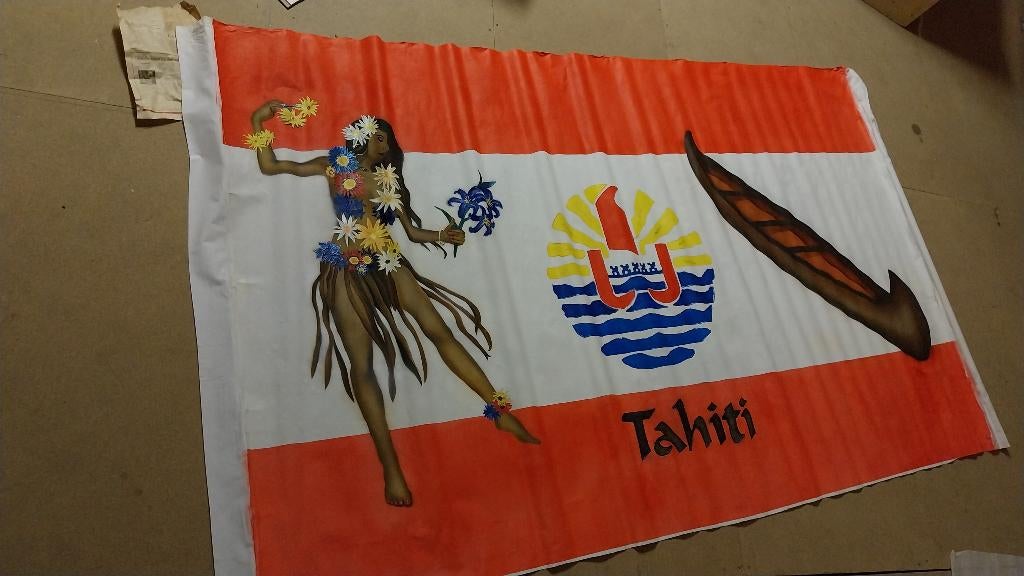 Groot beschilderd doek Tahiti, Antiek en Kunst, Curiosa en Brocante, Verzenden