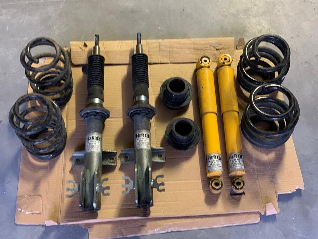 schroefset H&R vw t6 verlengde versie, Ophalen, Gebruikt, Volkswagen