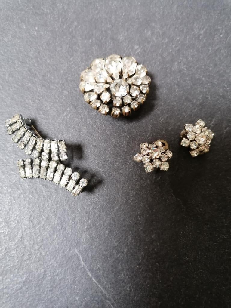 Bijoux en strass, Bijoux, Sacs & Beauté, Bijoux anciens, Enlèvement, Autres matériaux, Autres types