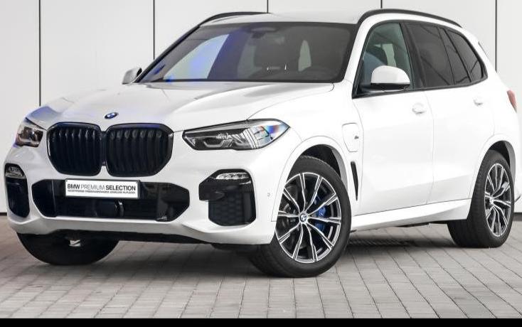 BMW x5 45e, 2240 kg, USB, Wit, Leder