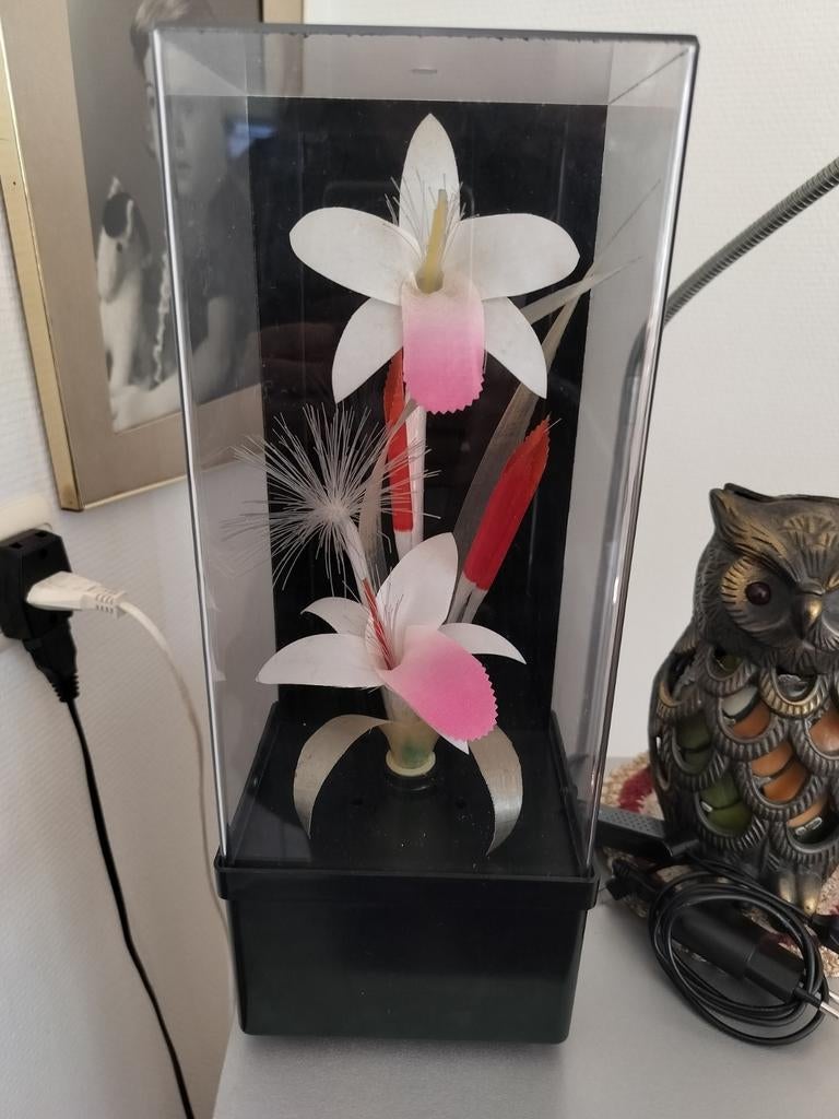 Lampe couleur vintage en très bon état, Enlèvement ou Envoi, Comme neuf