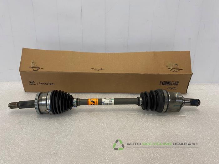 Arbre de transmission avant gauche d'un Hyundai I20, Neuf, -, 3 mois de garantie, Hyundai