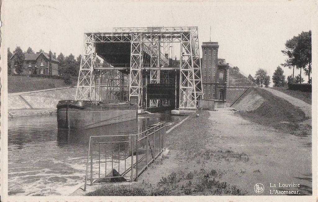 La Louvière, Enlèvement ou Envoi, 1940 à 1960, Affranchie, Hainaut