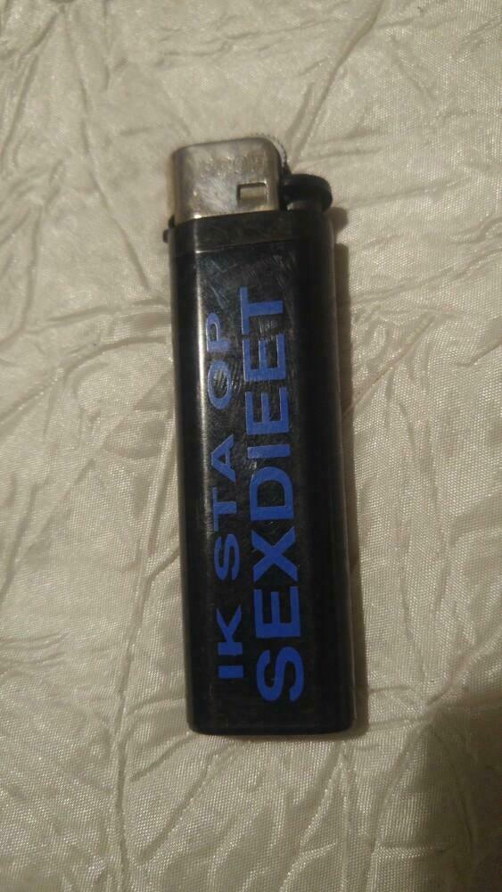 Briquet Aansteker Ik sta op sexdiet, Ophalen of Verzenden, Gebruikt, Aansteker