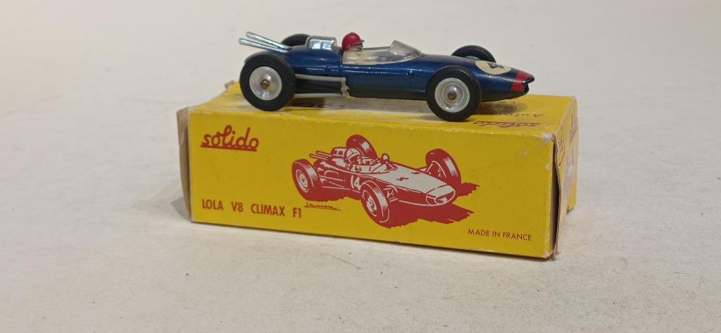 SOLIDO (GEEN DINKY) LOLA V6 F1 CLIMAX RF 135, Ophalen of Verzenden, Zo goed als nieuw, Auto, Solido