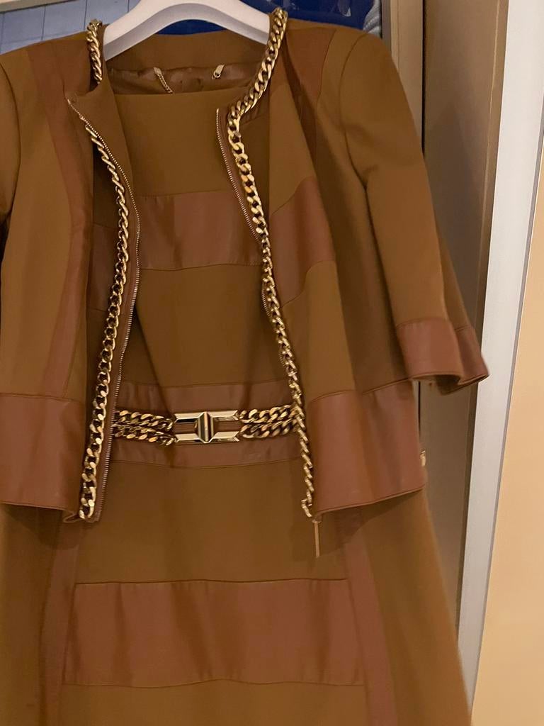 Belle taileur, Elisabeth Franchi, Taille 38/40 (M), Autres couleurs, Autres types