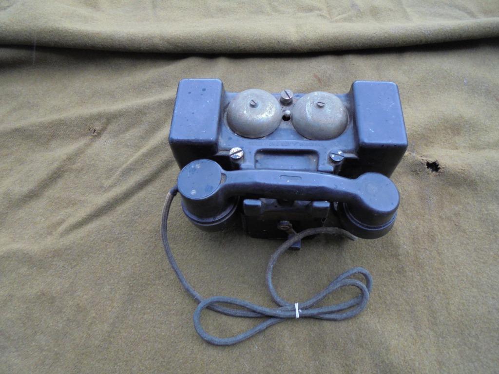 Engelse veldtelefoon WO2 model F MK 2 P.L, Verzamelen, Ophalen of Verzenden, Landmacht