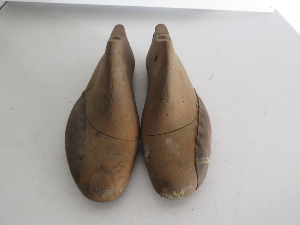 Paire de chaussure ancienne dure pointure 37, Enlèvement ou Envoi