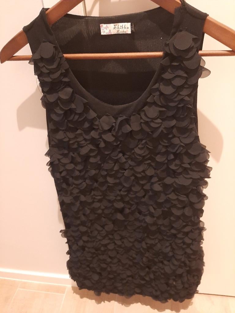 Frivool zwart feestjurkje "shikha london"   maat M, Kleding | Dames, Maat 38/40 (M), Zwart, Cocktailjurk, Ophalen of Verzenden