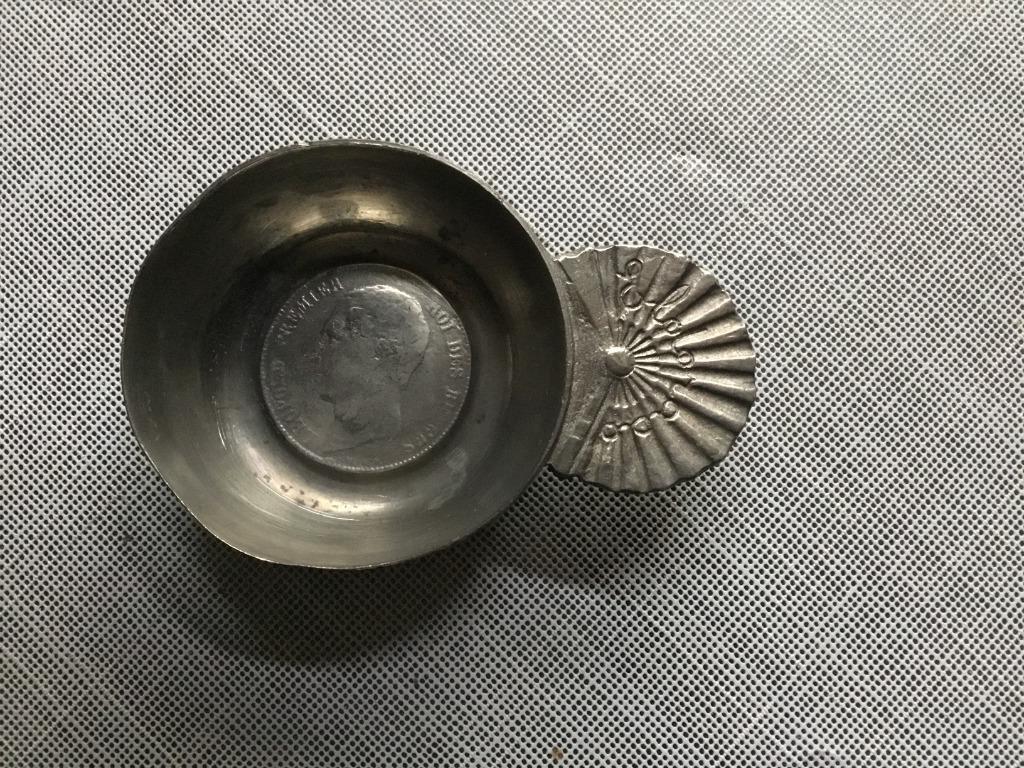 Koning Leopold I asbakje, Verzamelen, Verzenden, Gebruikt, Servies