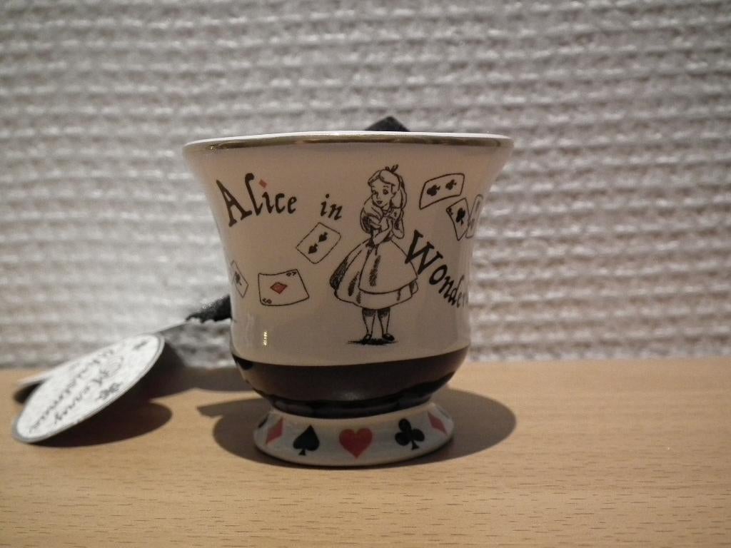 Alice in Wonderland (exclusief product van Disneyland) nr.23, Verzenden, Overige figuren, Nieuw, Overige typen