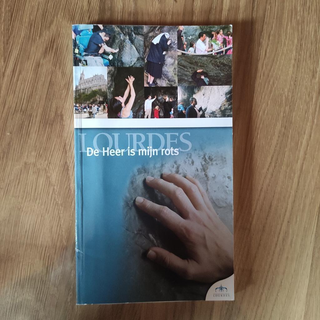 Lourdes, De Heer is mijn rots, Ophalen of Verzenden, Gelezen