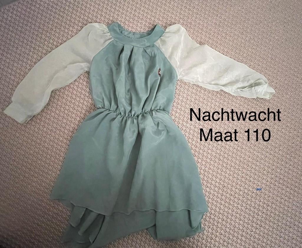 Nachtwacht verkleedjurkje maat 110, Kinderen en Baby's, Carnavalskleding en Verkleedspullen, Ophalen, Zo goed als nieuw, 110 t/m 116