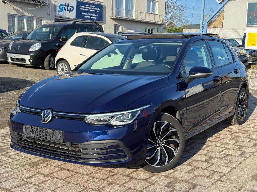 Volkswagen Golf 1.5 OPF Life 96kw/130pk Pano Dak Camera Sfe, Voorwielaandrijving, USB, 1498 cc, Blauw