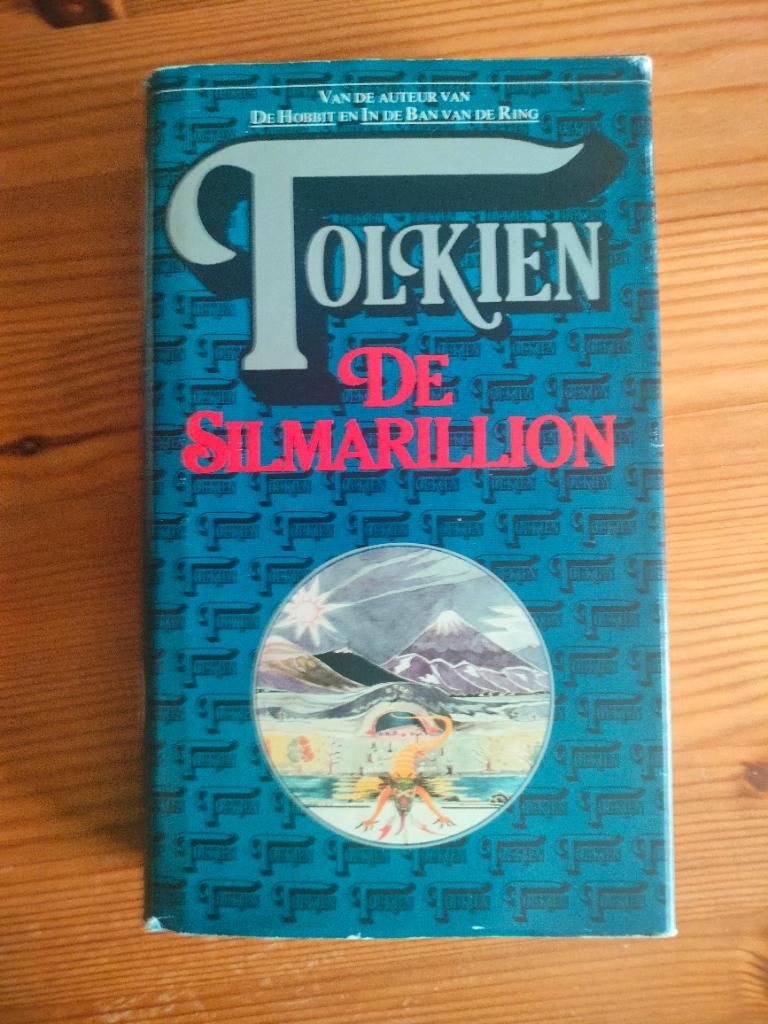 J.R.Tolkien - De Silmarillion vertaling 1978 - 50 jaar oud, Verzamelen, Lord of the Rings, Ophalen of Verzenden, Zo goed als nieuw
